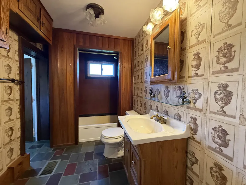 6614 Main Road West Haven VT 05743