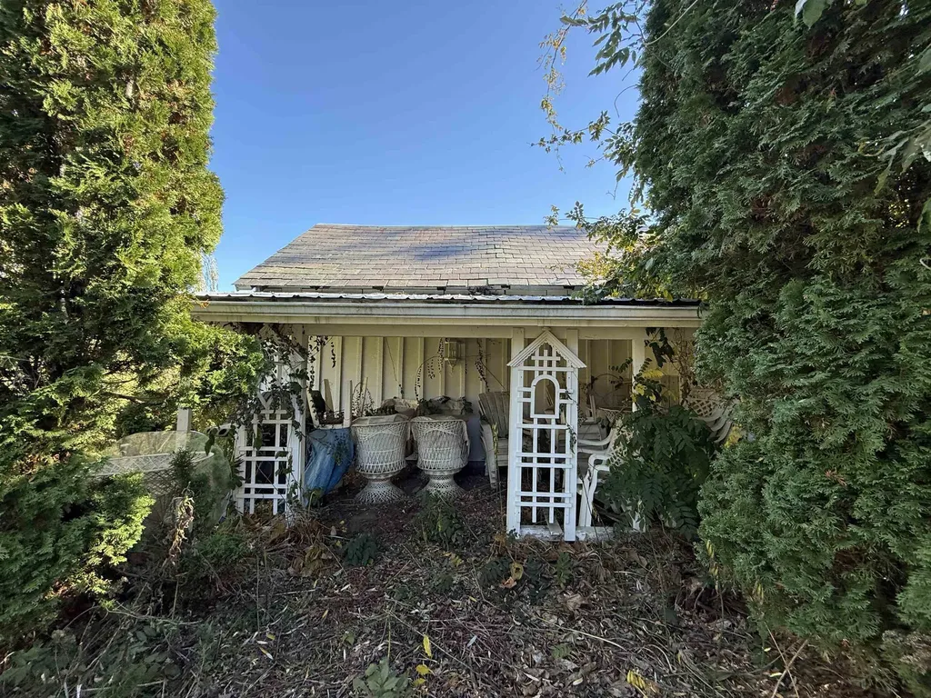 6614 Main Road West Haven VT 05743