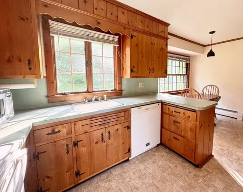 91 Fairground Road Springfield VT 05156