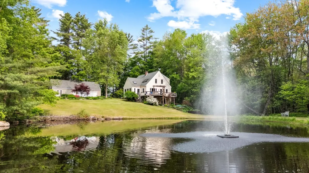 45 Meadowbrook Road Springfield NH 03284
