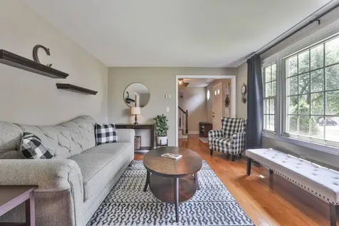 9 Macdonald Drive Nashua NH 03062