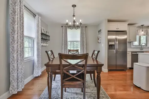 9 Macdonald Drive Nashua NH 03062