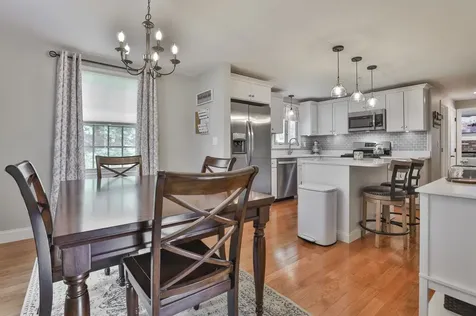 9 Macdonald Drive Nashua NH 03062