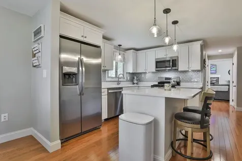 9 Macdonald Drive Nashua NH 03062