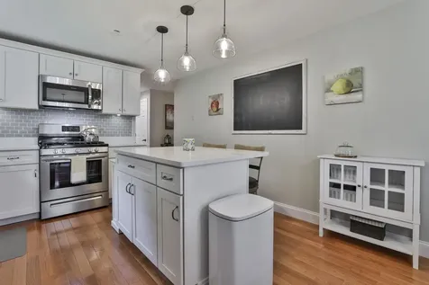 9 Macdonald Drive Nashua NH 03062