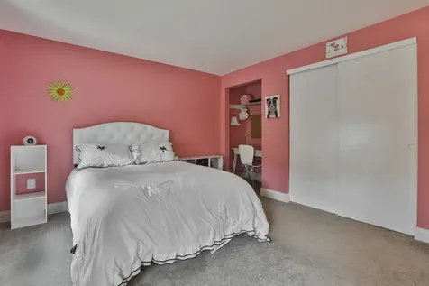 9 Macdonald Drive Nashua NH 03062