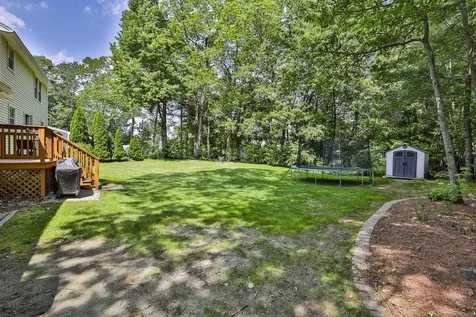 9 Macdonald Drive Nashua NH 03062