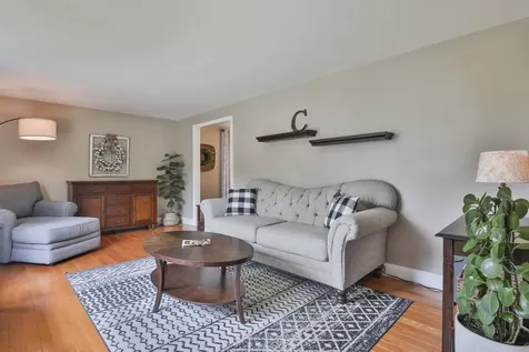 9 Macdonald Drive Nashua NH 03062