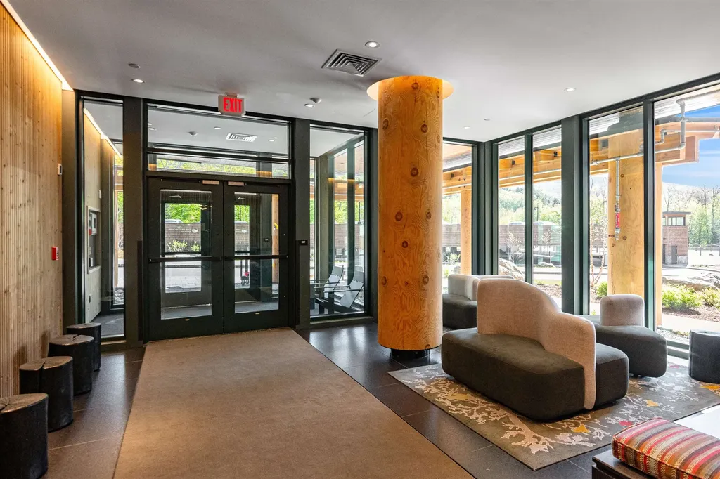 69 Hourglass Drive Stowe VT 05672