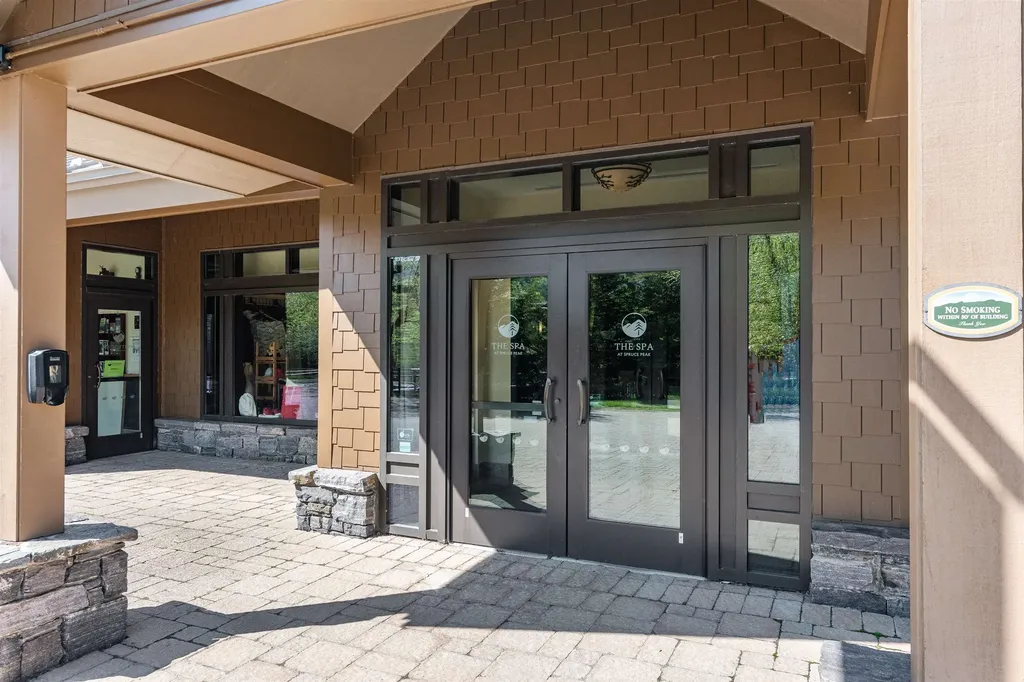 69 Hourglass Drive Stowe VT 05672