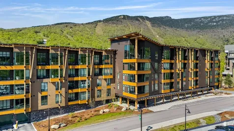 69 Hourglass Drive Stowe VT 05672