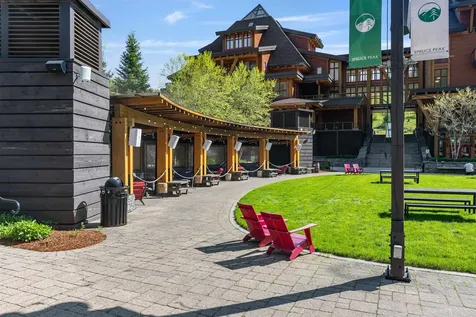 69 Hourglass Drive Stowe VT 05672