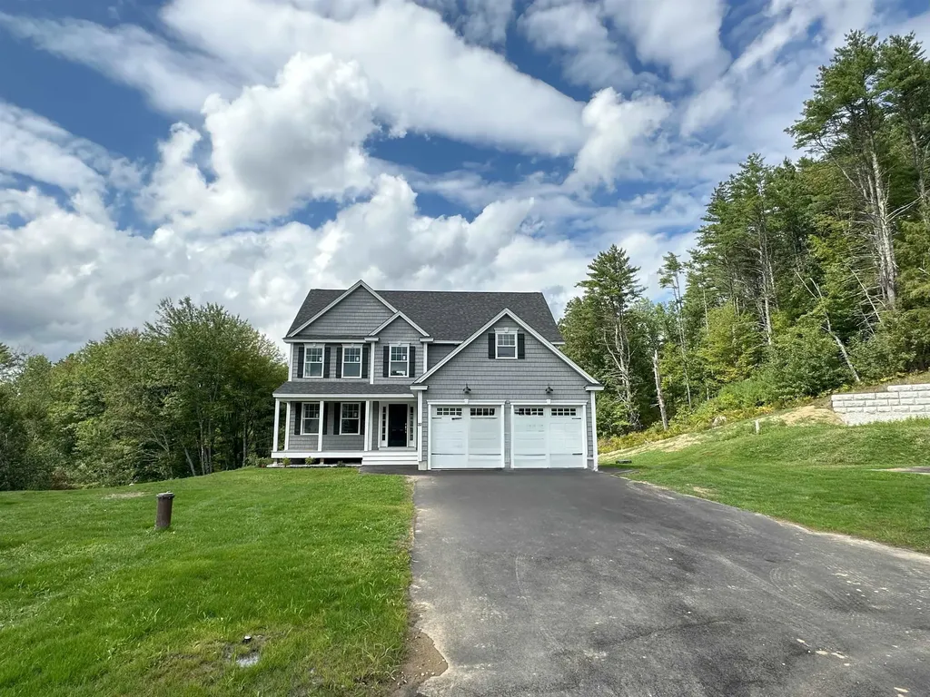 22 Shelburne Lane Concord NH 03301