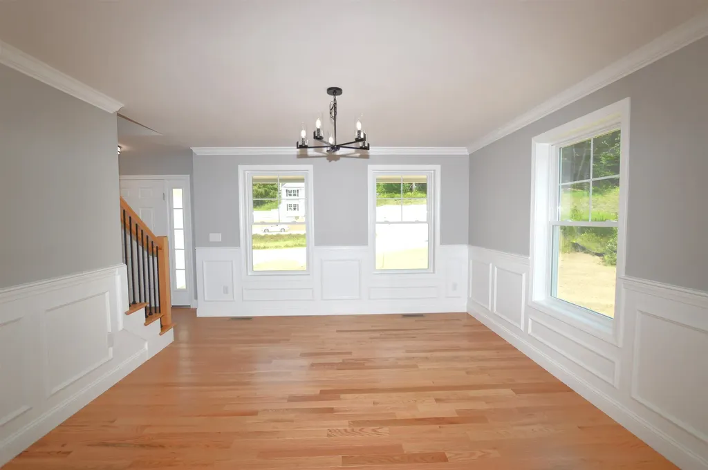 22 Shelburne Lane Concord NH 03301