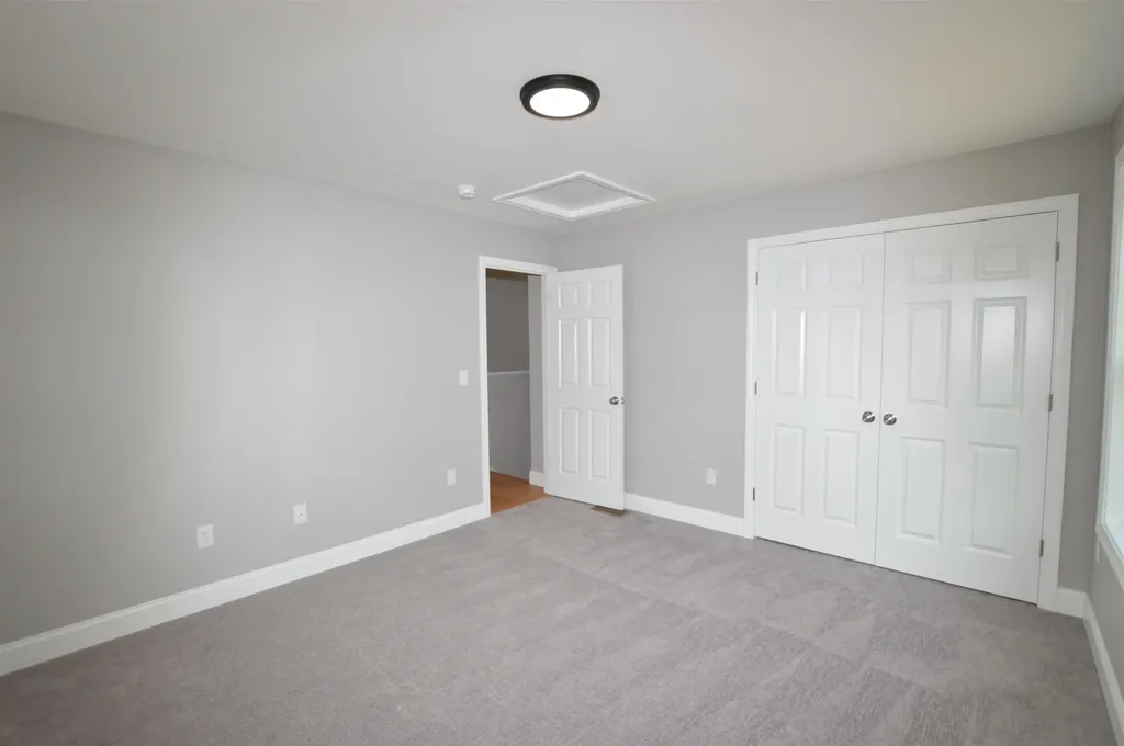 22 Shelburne Lane Concord NH 03301