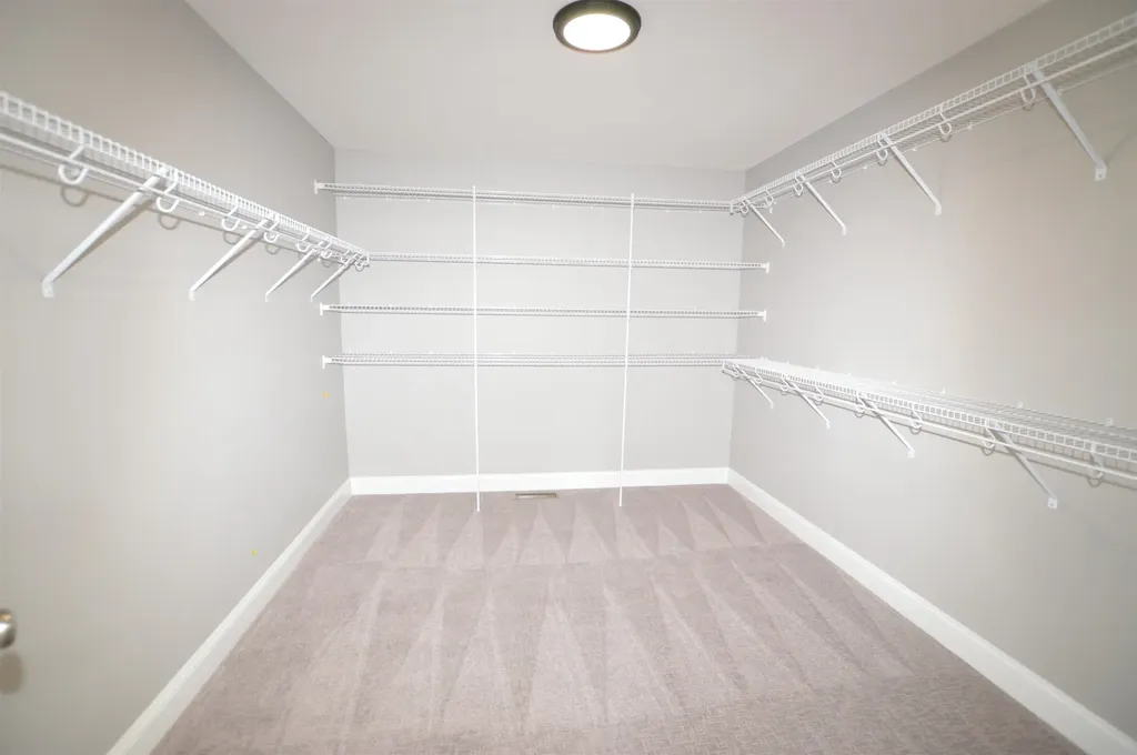 22 Shelburne Lane Concord NH 03301