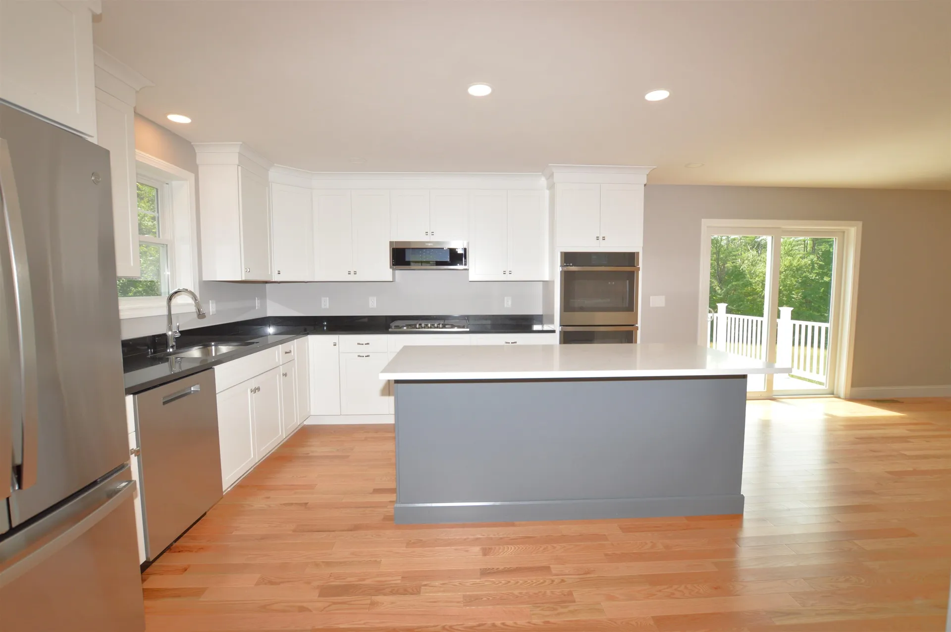 22 Shelburne Lane Concord NH 03301