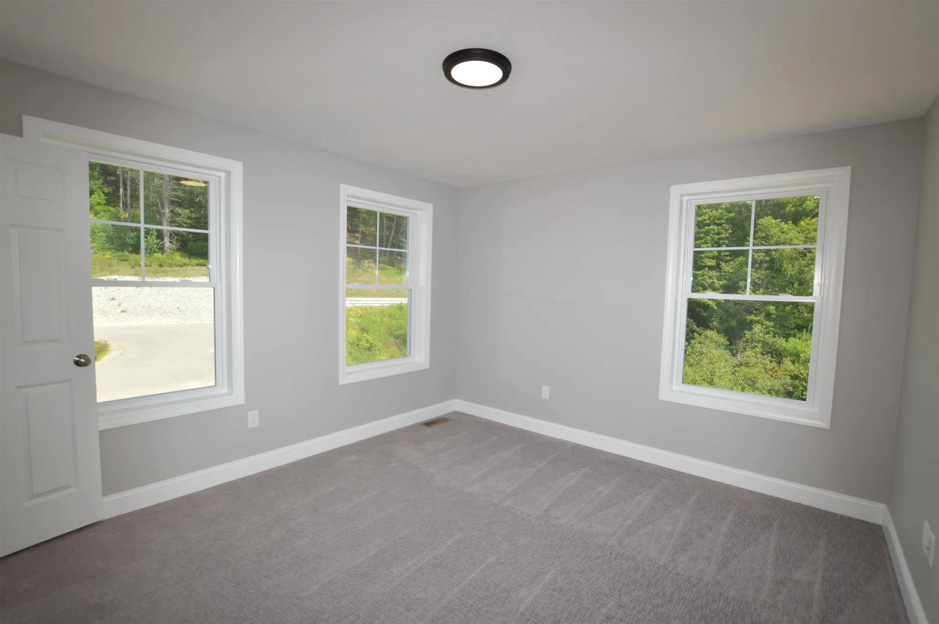 22 Shelburne Lane Concord NH 03301