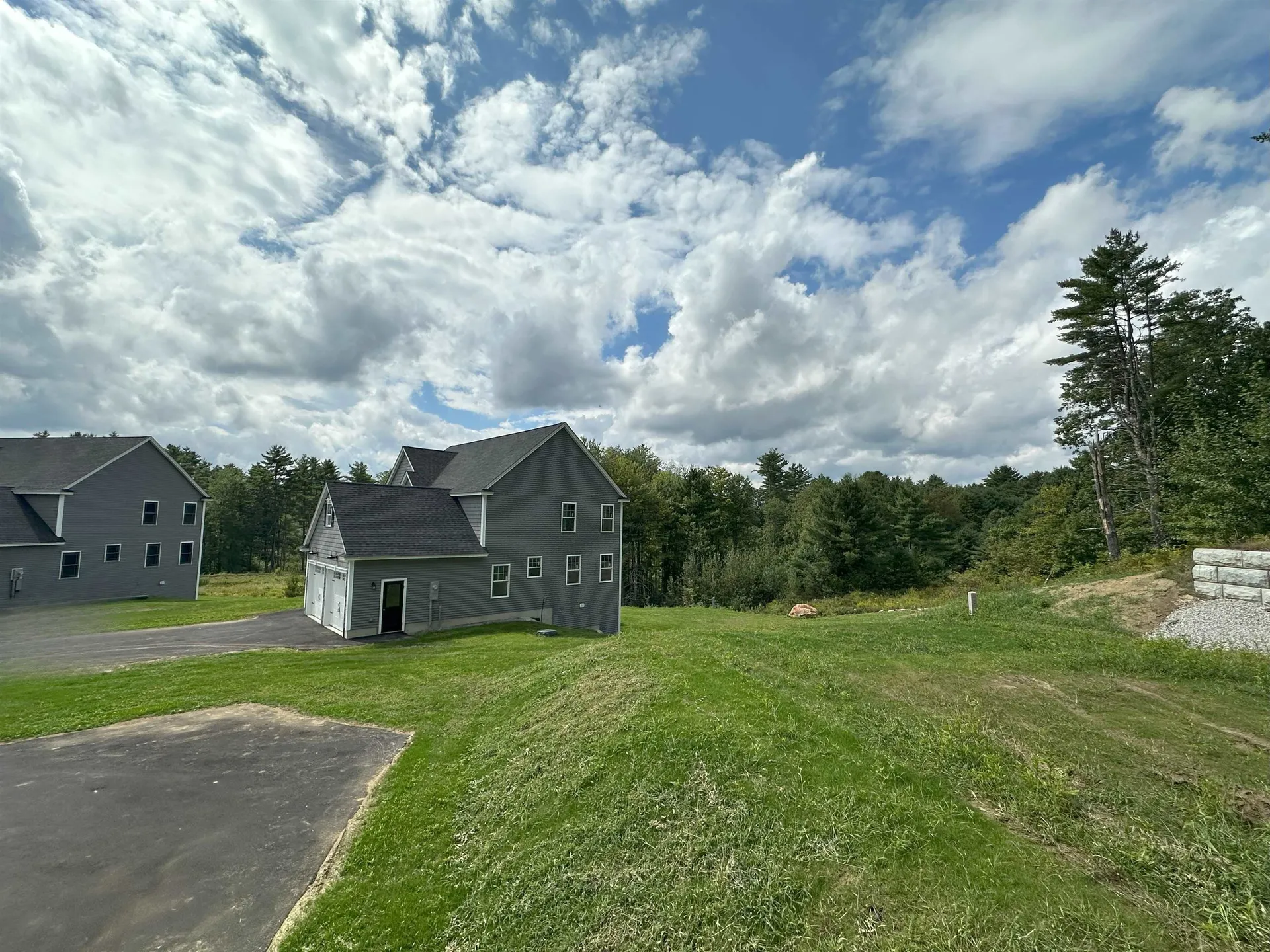 22 Shelburne Lane Concord NH 03301