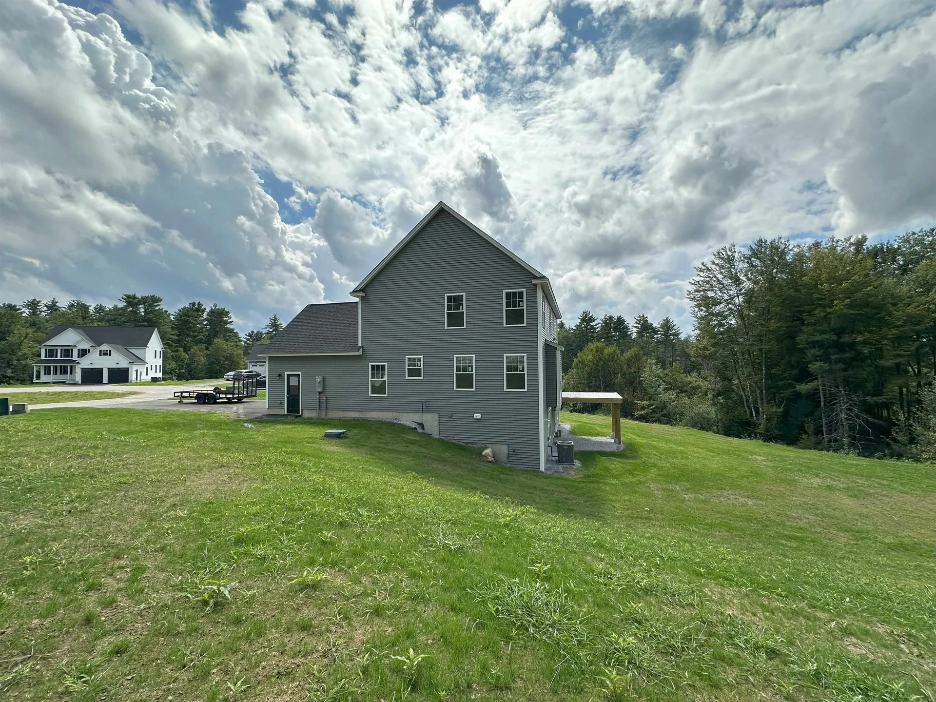22 Shelburne Lane Concord NH 03301