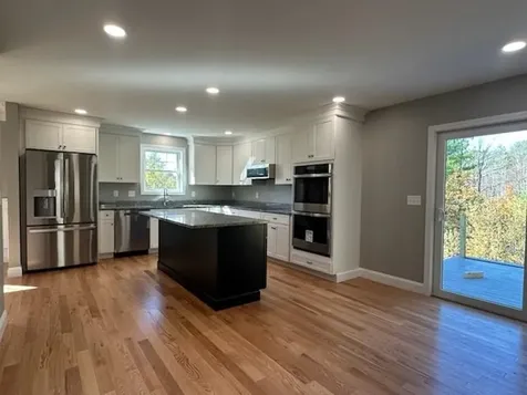 22 Shelburne Lane Concord NH 03301