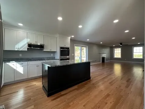 22 Shelburne Lane Concord NH 03301