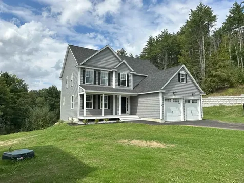 22 Shelburne Lane Concord NH 03301