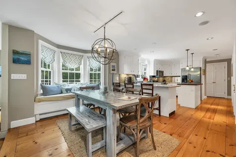 12 Ridgewood Terrace Exeter NH 03833