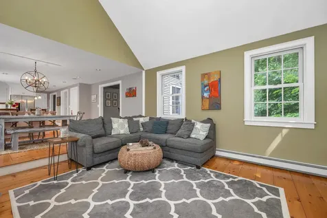 12 Ridgewood Terrace Exeter NH 03833