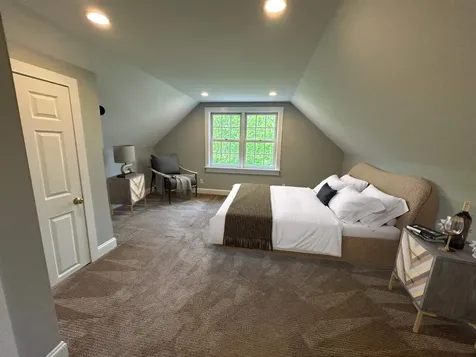 12 Ridgewood Terrace Exeter NH 03833