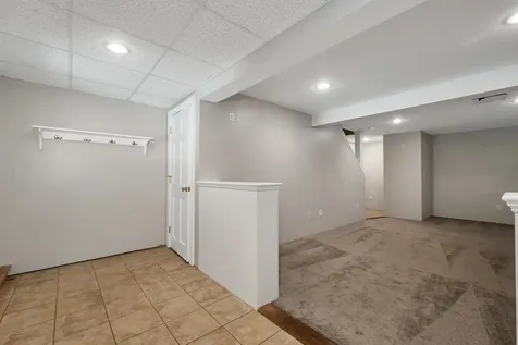 12 Ridgewood Terrace Exeter NH 03833