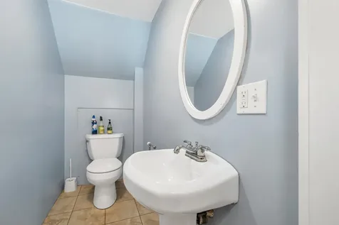 12 Ridgewood Terrace Exeter NH 03833