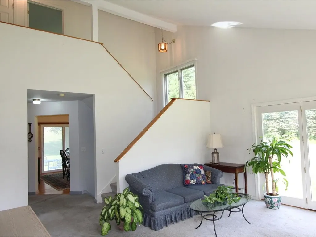 11 Wheeler Lane Richmond VT 05477