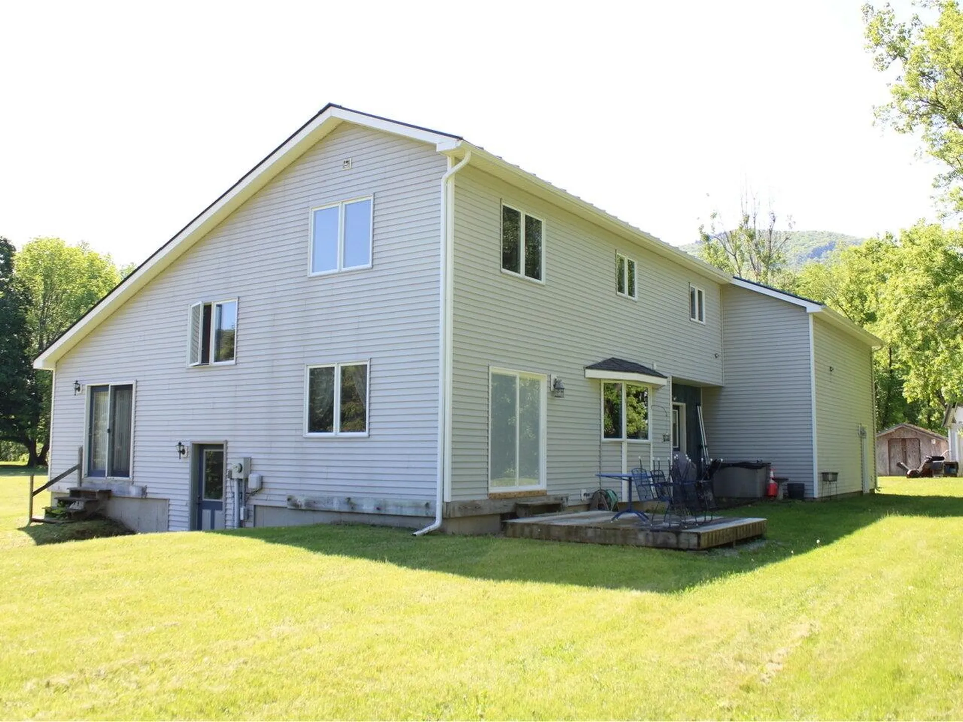 11 Wheeler Lane Richmond VT 05477