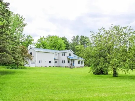 11 Wheeler Lane Richmond VT 05477