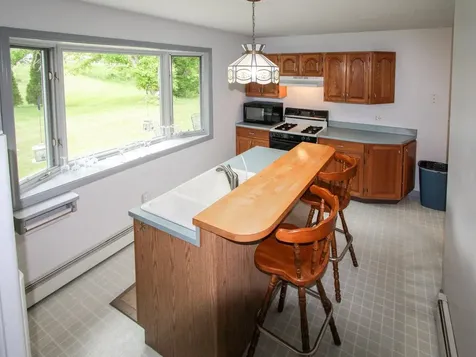 11 Wheeler Lane Richmond VT 05477