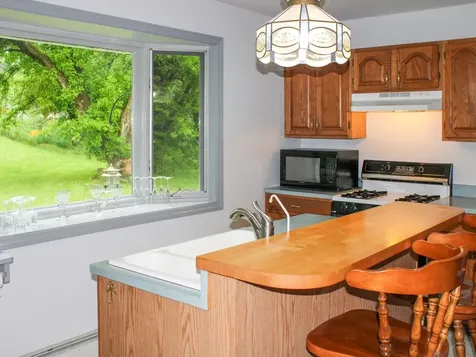 11 Wheeler Lane Richmond VT 05477