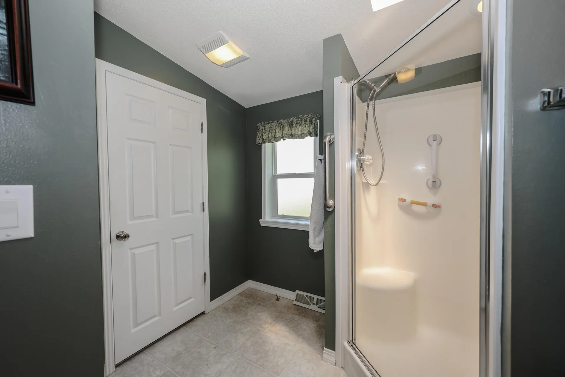 21 Mountain View Drive Franklin NH 03235