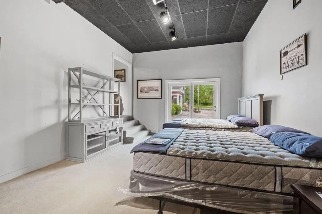 460 Union Avenue Laconia NH 03246