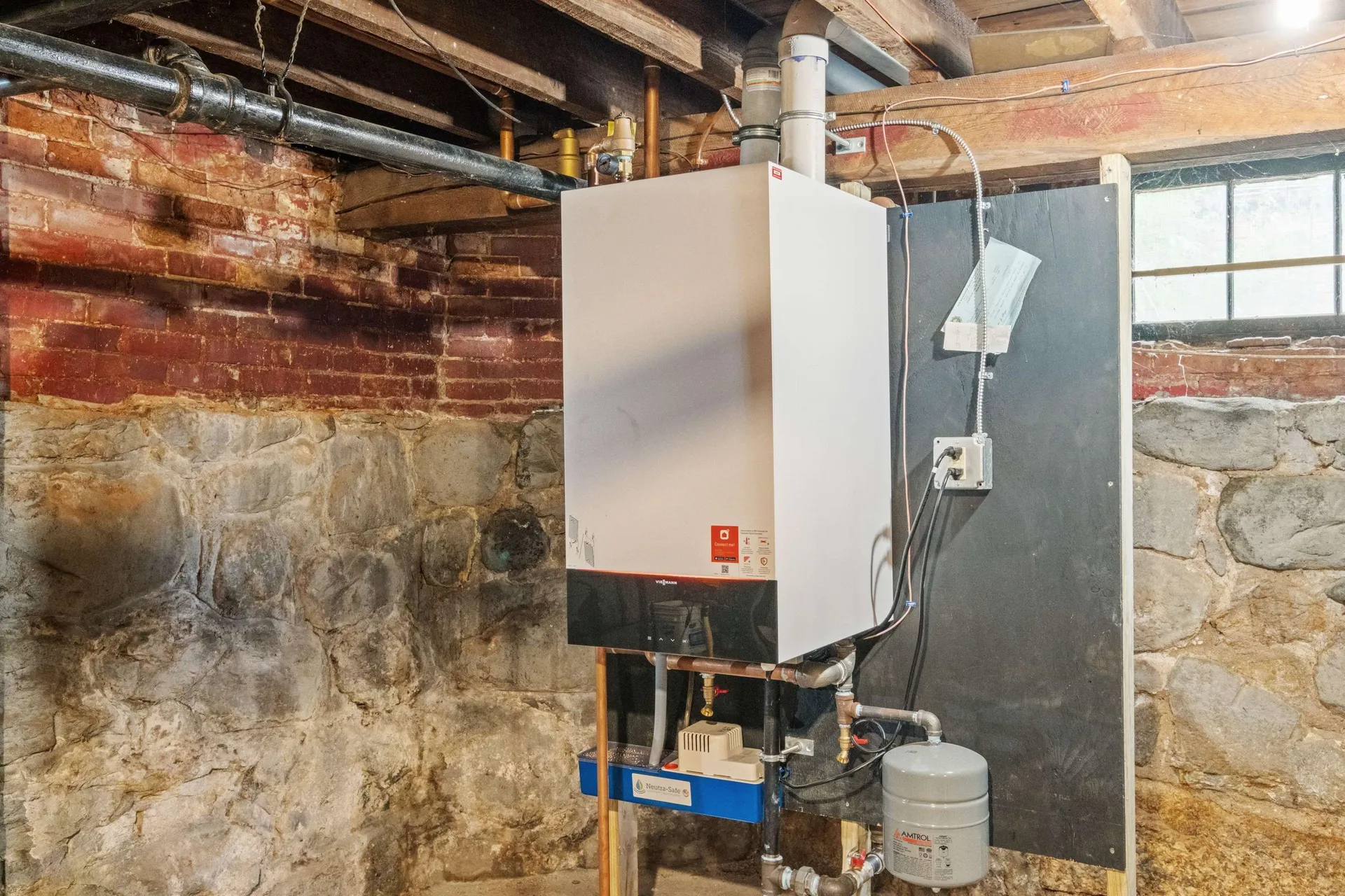 460 Union Avenue Laconia NH 03246