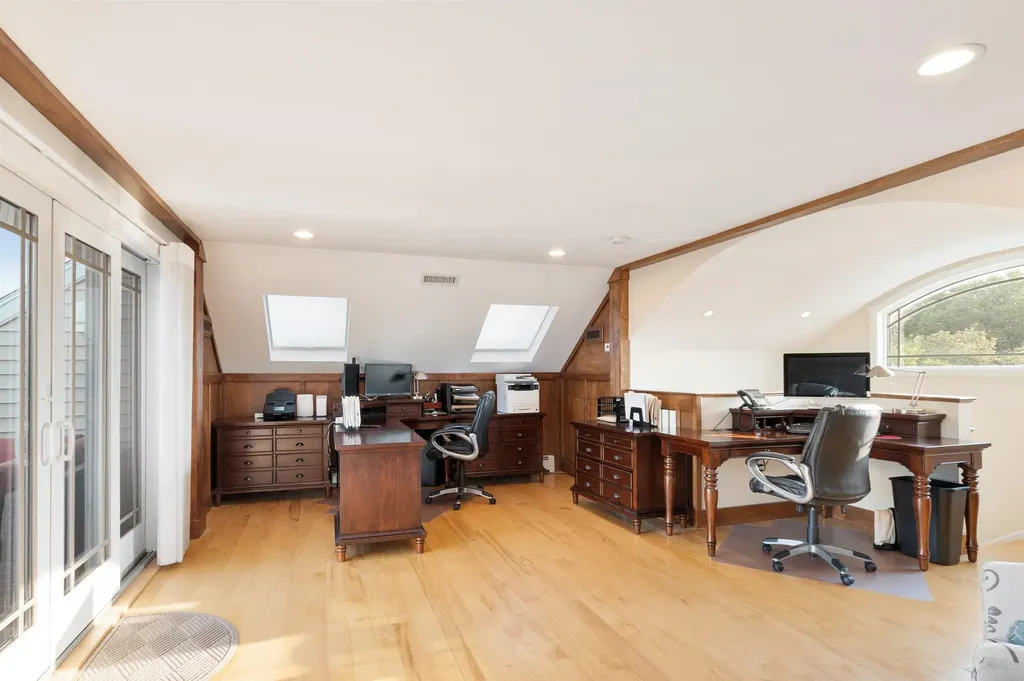 30 Ancient Highway Hampton NH 03842