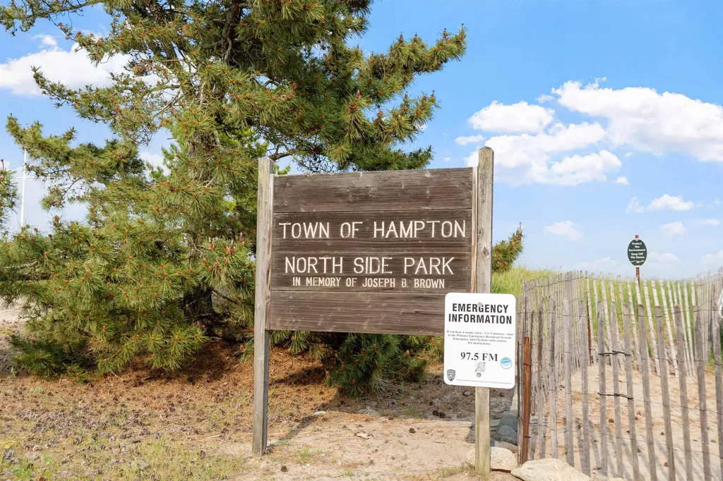 30 Ancient Highway Hampton NH 03842