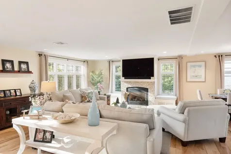 30 Ancient Highway Hampton NH 03842