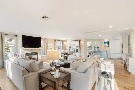 30 Ancient Highway Hampton NH 03842