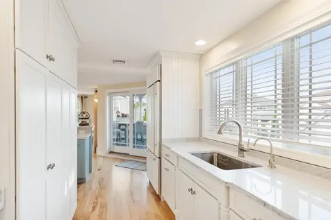 30 Ancient Highway Hampton NH 03842