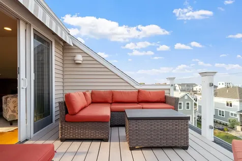 30 Ancient Highway Hampton NH 03842