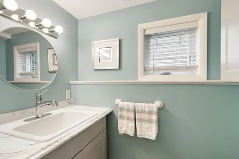 30 Ancient Highway Hampton NH 03842