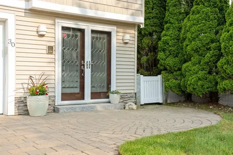 30 Ancient Highway Hampton NH 03842