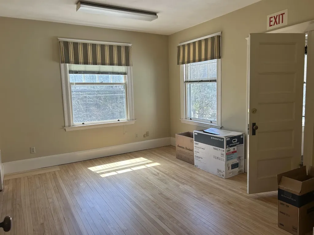 15 Union Street Milford NH 03055