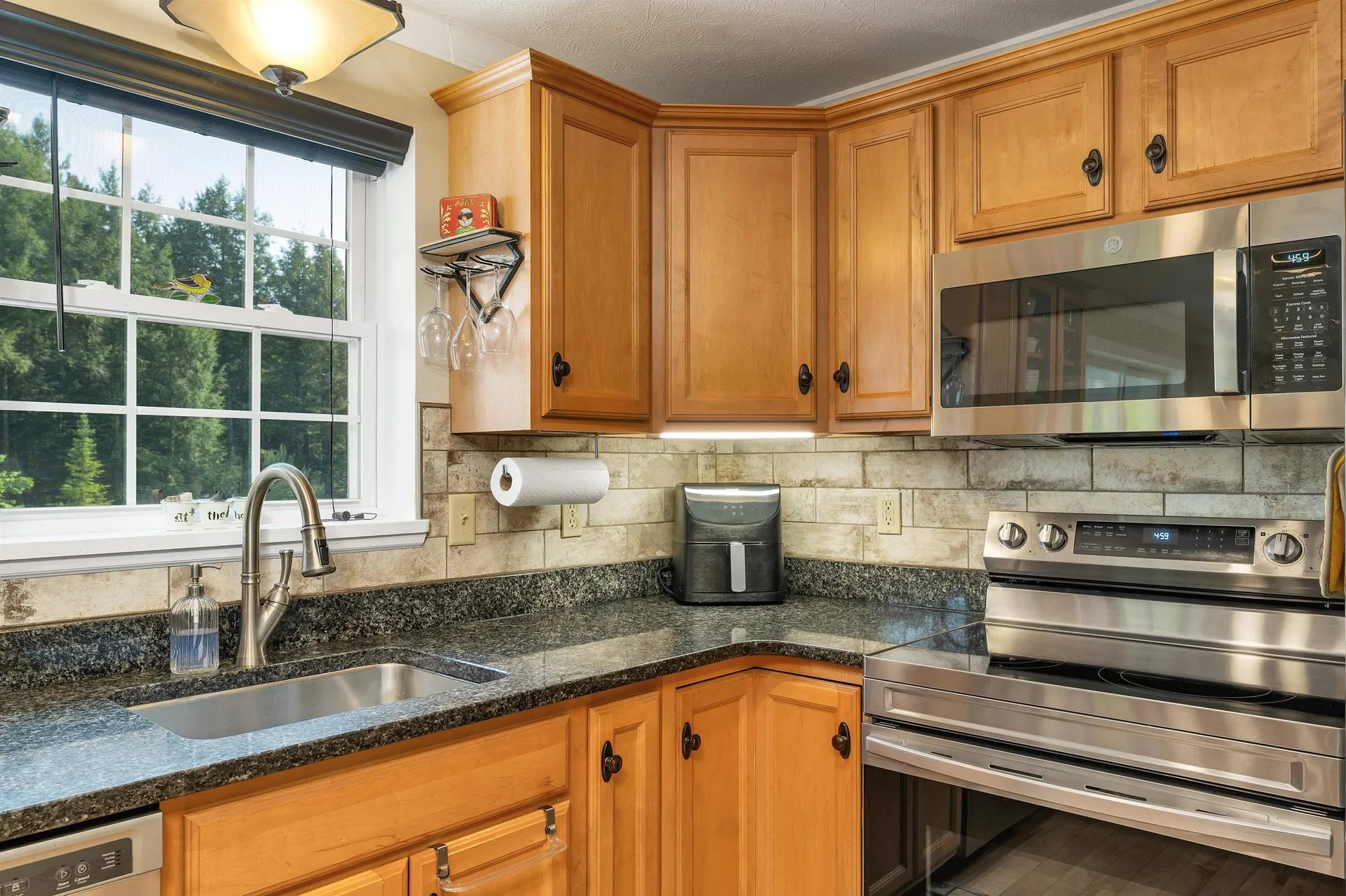 31 Pine Mill Drive Tuftonboro NH 03816